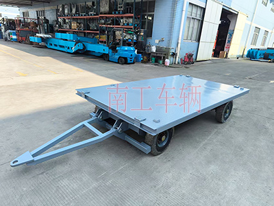 1743142927492195.jpg 3吨小型牵引半岛(中国)一站式服务平台 全挂车4I.jpg